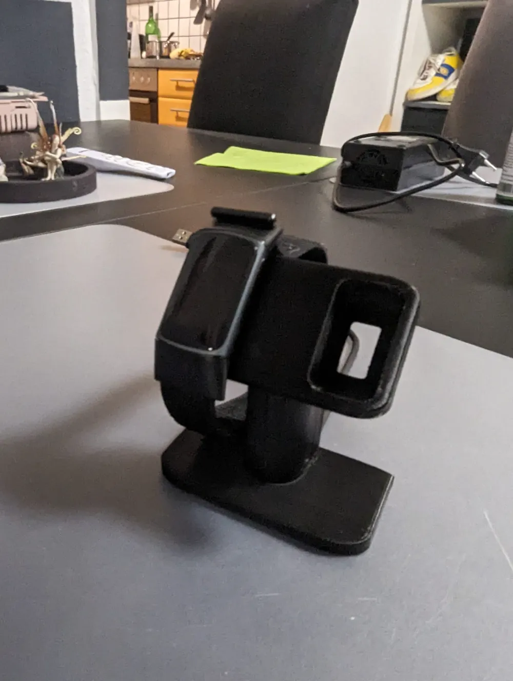 Fitbit Charge 5 Dual Chargingstation, photo 4 of 4 - Fitbit Charge 5 Dual Chargingstation Mobile & Device Accessories