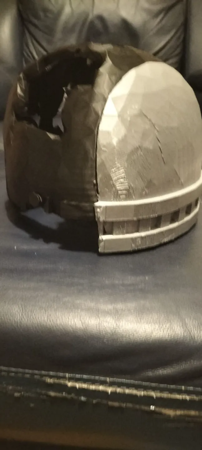 Five Night's at Freddy's: SpringTrap Mask, photo 4 of 4 - Five Night's at Freddy's: SpringTrap Mask Props & Cosplay