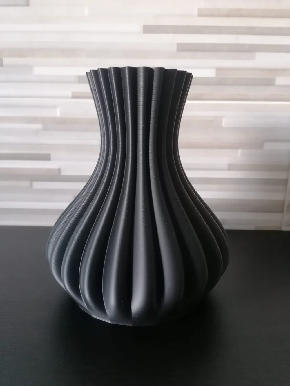Flower vase (parallel), photo 4 of 4 - Flower vase (parallel) Generative Art