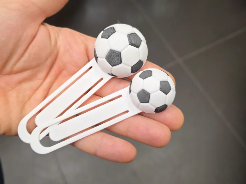 FOOTBALL Bookmark