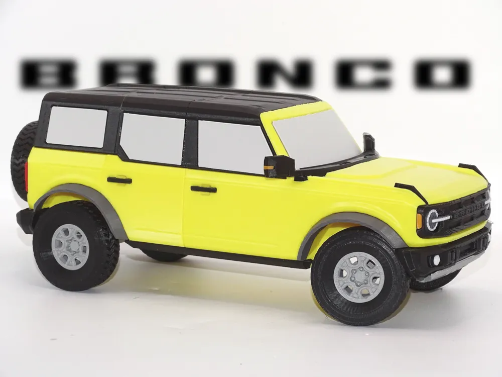 Ford Bronco Wildtrack w/ Steering Wheel 1:19 Scale