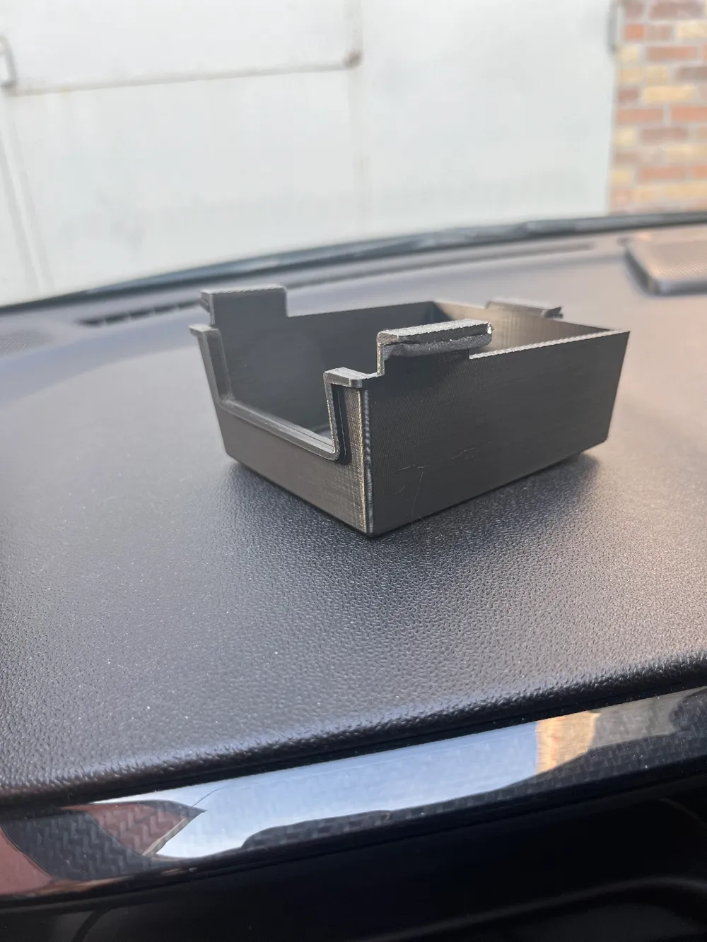 Ford Fiesta Mk8- Portaoggetti storage tray, photo 2 of 4 - Car Organisers, Hooks & Bins, car