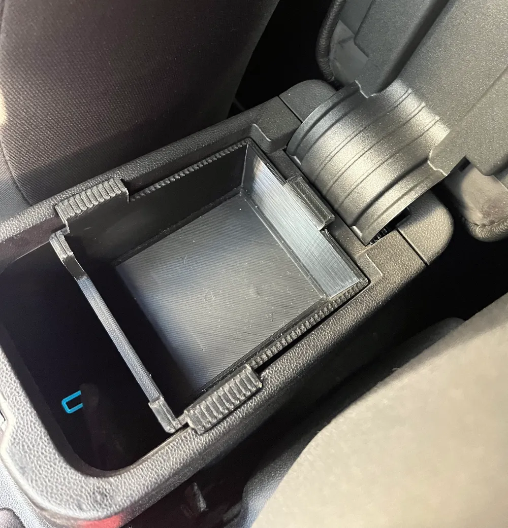 Ford Fiesta Mk8- Portaoggetti storage tray, another view - Car Organisers, Hooks & Bins, car tray automobile holder