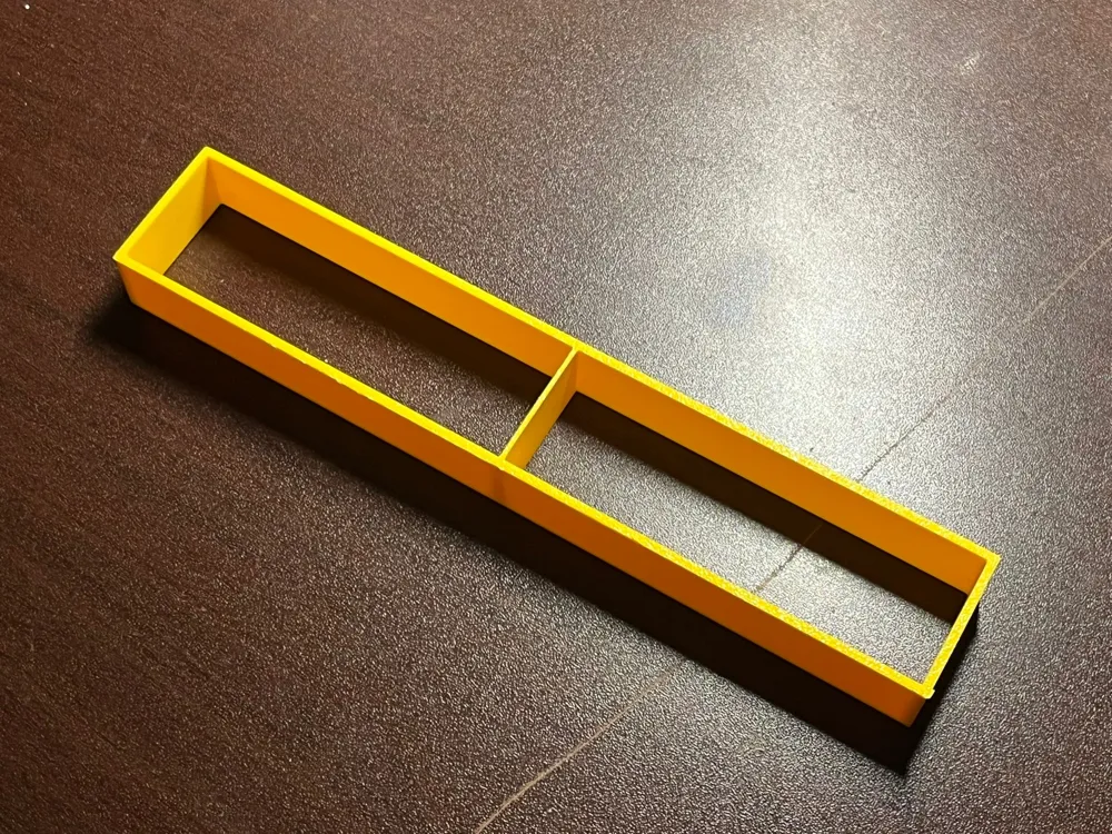Frame for cat scratch board strips, photo 3 of 4 - Frame for cat scratch board strips Figurines & Collectibles