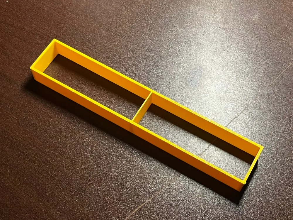 Frame for cat scratch board strips, photo 4 of 4 - Frame for cat scratch board strips Figurines & Collectibles