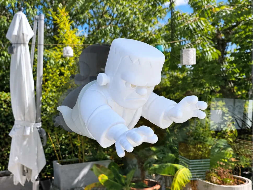 Frankenstein im Anflug, 3D-Fensterdeko Halloween - Festivities, in stock in India