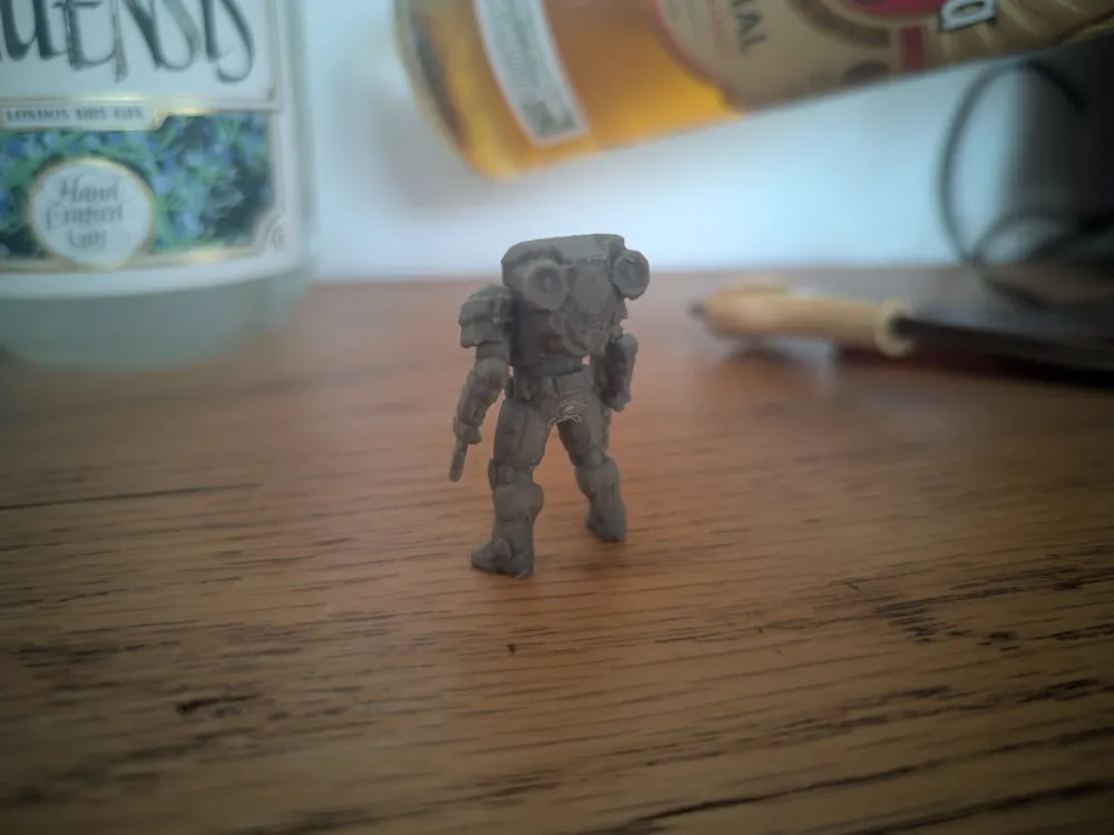 Future Heavy SWAT #04 HaloGen Style, photo 4 of 4 - Future Heavy SWAT #04 HaloGen Style Miniatures