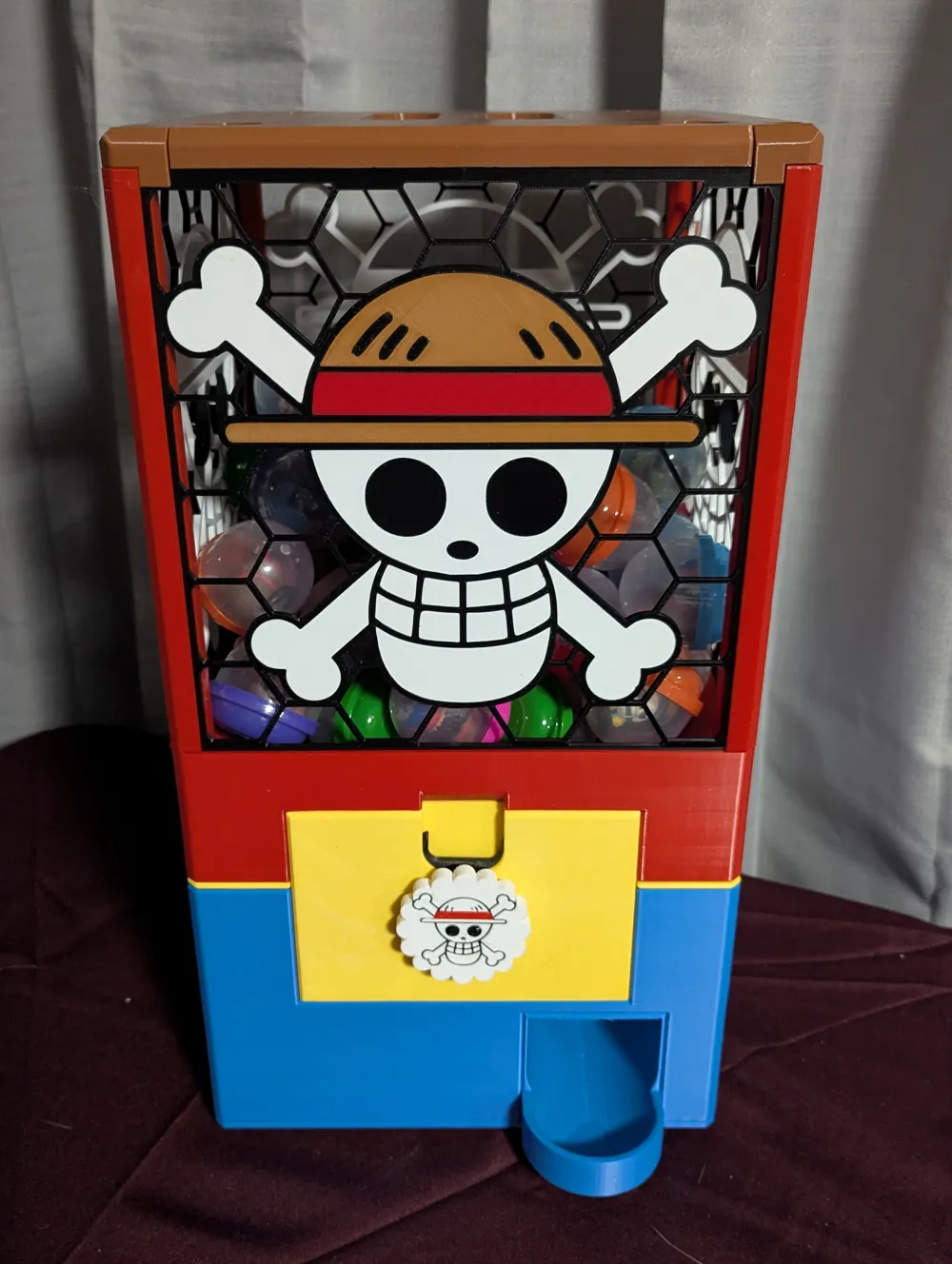GachaPop Token Holder w/ Screw Lid, photo 4 of 4 - GachaPop Token Holder w/ Screw Lid Toys, Games & Hobbies