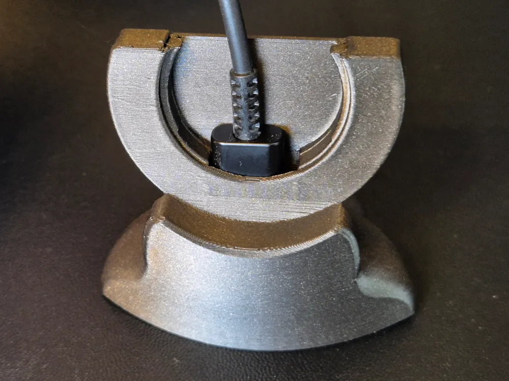 Galaxy Watch5 Pro 45mm Charger Puck Stand, photo 3 of 4 - Galaxy Watch5 Pro 45mm Charger Puck Stand Tools