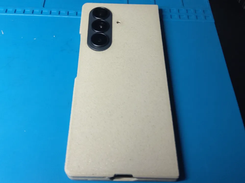 Galaxy Z Fold 8 Ultra Case, Two-Part Snap Fit - Other Hobby & DIY, in stock in India