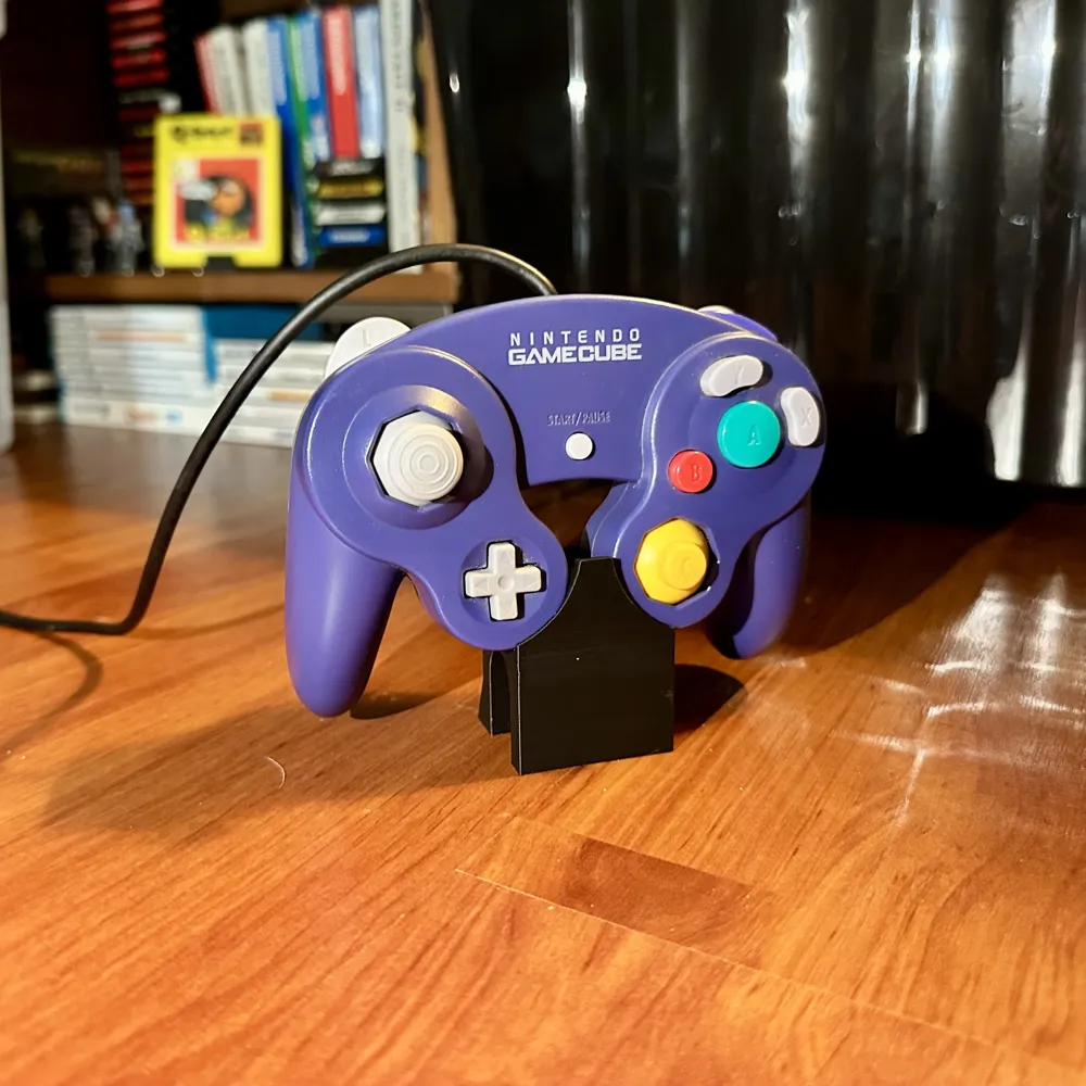 GameCube Wired Controller Display Stand, photo 3 of 4 - GameCube Wired Controller Display Stand Toys & Games