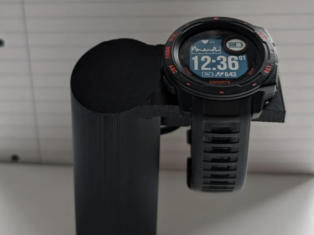 Garmin charging stand for a hole - Electronics, in stock in India