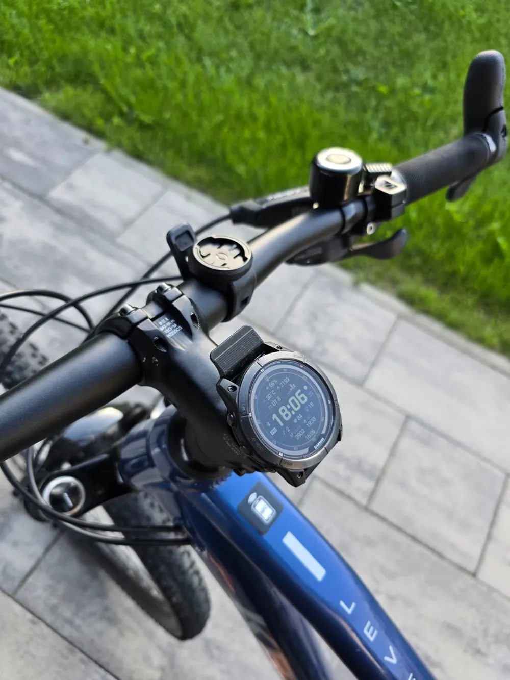 Garmin Fenix bike stem holder, photo 2 of 4 - Garmin Fenix bike stem holder Hobby & DIY