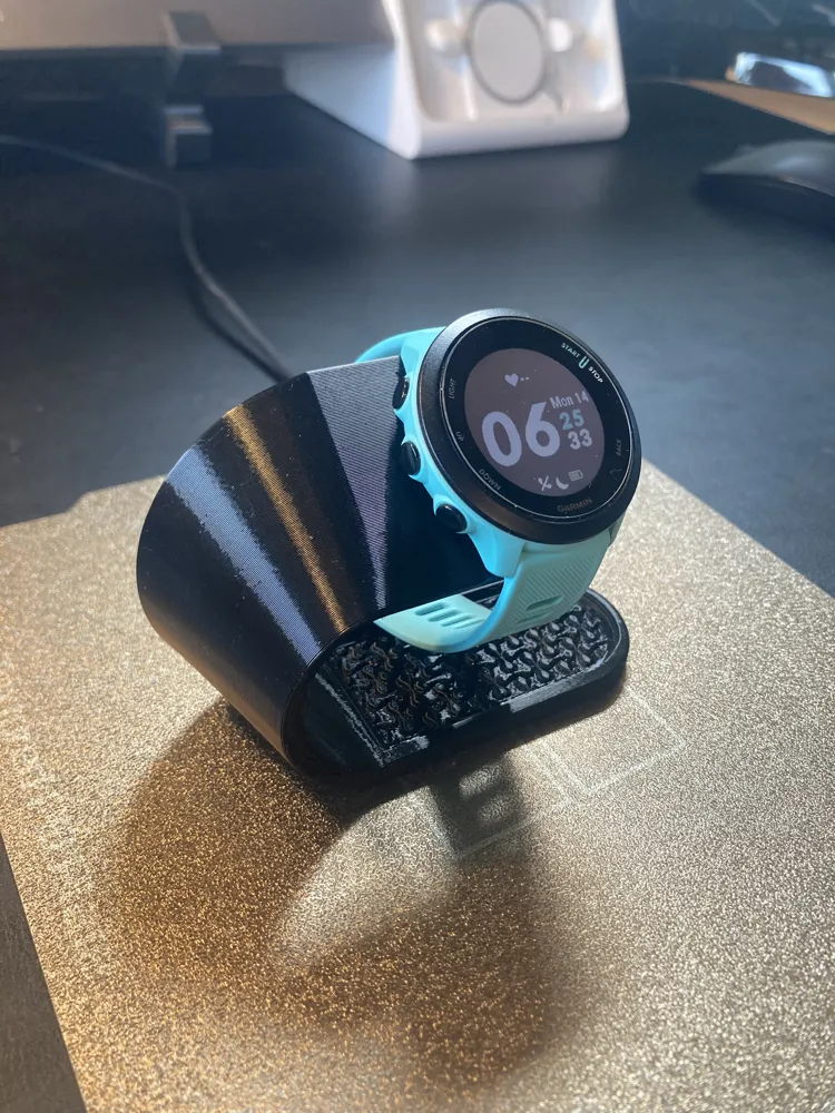 Garmin (Forerunner 55) Charging Dock / Stand, photo 3 of 4 - Garmin (Forerunner 55) Charging Dock / Stand Mobile & Device Accessories