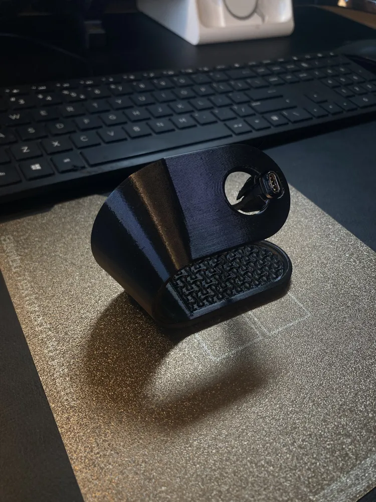 Garmin (Forerunner 55) Charging Dock / Stand, photo 4 of 4 - Garmin (Forerunner 55) Charging Dock / Stand Mobile & Device Accessories