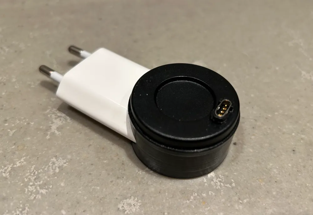 Garmin smartwatch charger (EU), photo 3 of 4 - Garmin smartwatch charger (EU) Household