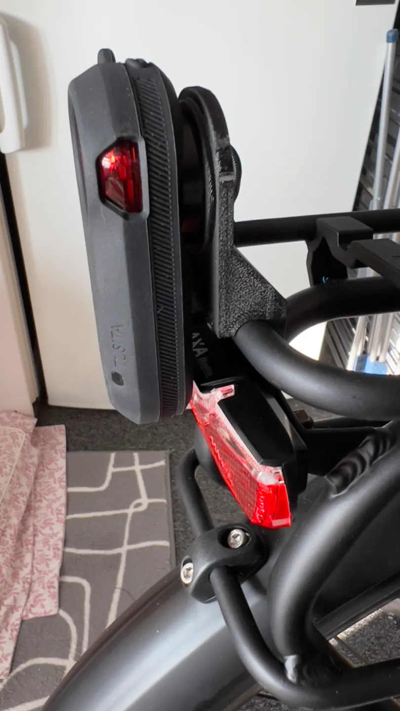 GarminVaria RTL515 2 Giant mount, photo 2 of 4 - GarminVaria RTL515 2 Giant mount Hobby & DIY