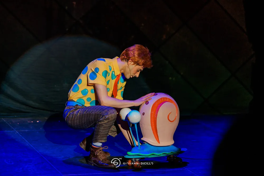 Gary The Snail - Theatrical Prop - Real dimension, photo 2 of 4 - Gary The Snail - Theatrical Prop - Real dimension Props & Cosplays