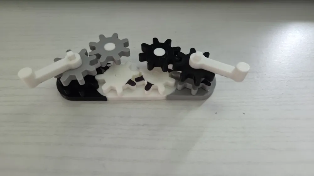 Gear Fidget, photo 3 of 4 - Gear Fidget Toys & Games