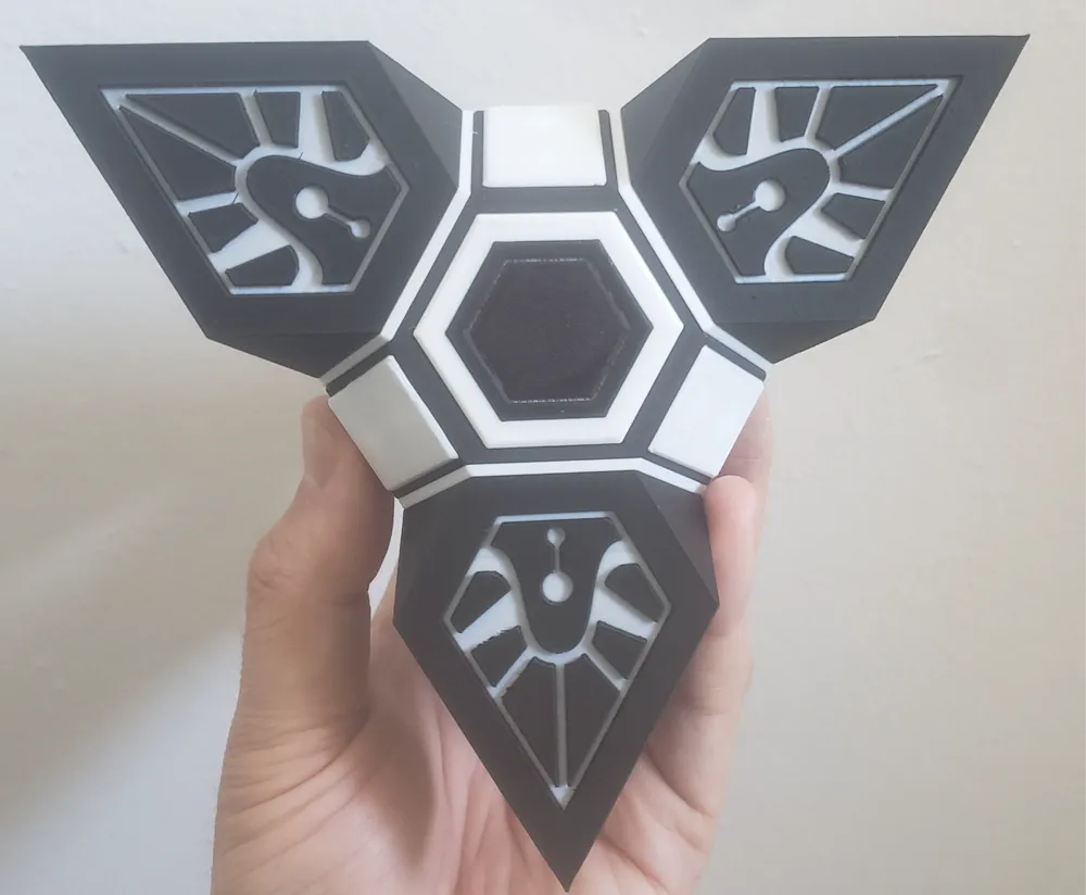 Benben figure v2 - Art Pieces, in stock in India