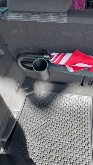 Kompakter ISO-Fix Regenschirmhalter 1.0