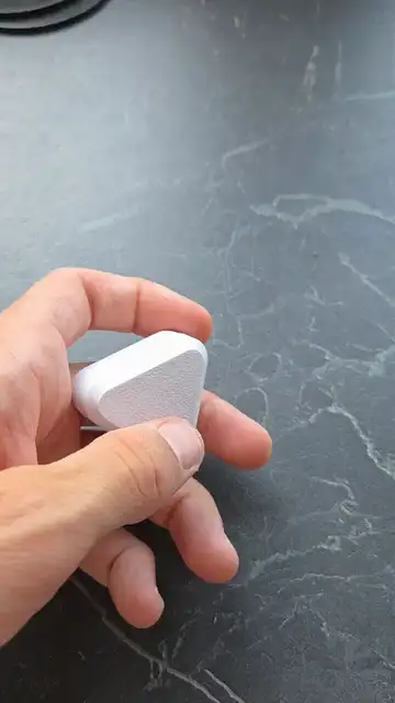 Magnetic fidget toy