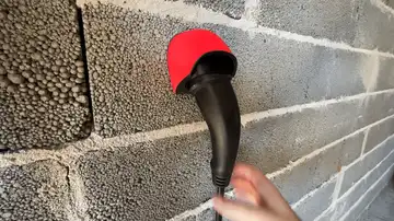 EV Plug Holder with Easy Release Mechanism (Type2)