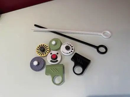 Ultimate spinning top set