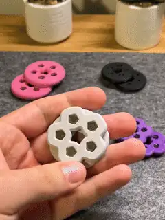 Flipper - Magnetic Fidget Toy