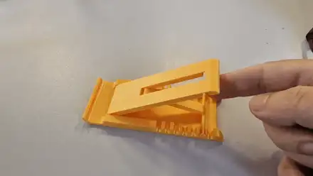 Slim Foldable Phone Stand