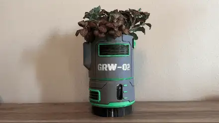 Self-Watering Sci-Fi Planter / GRW-02