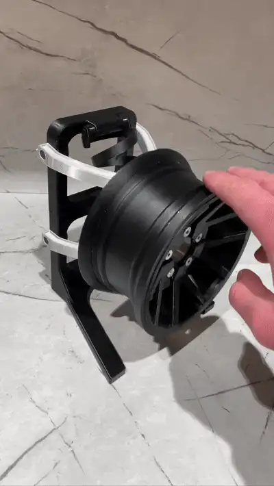 Wheel headphone stand