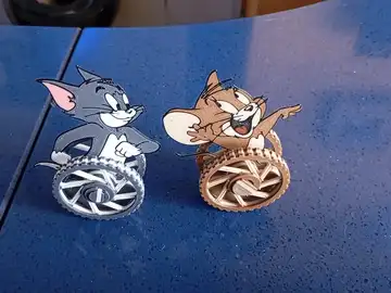 tom and jerry cat and mouse self balancing toys