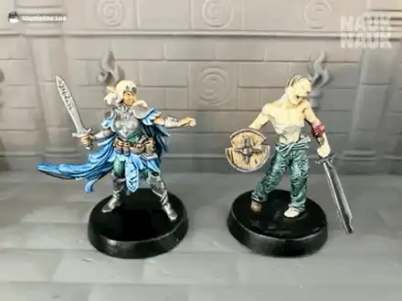 Modular display stand for 28mm miniatures