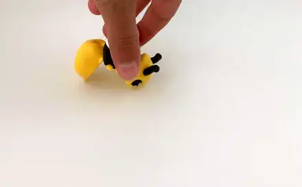 Flexi Bee, Articulated Fidget Toy