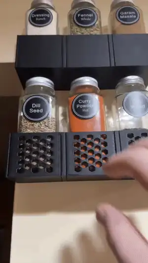 Spice Jars tilt rack v3