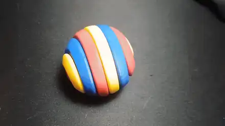 Passthrough Ball Fidget
