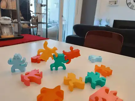Ninja Cats Stacking Balance Game