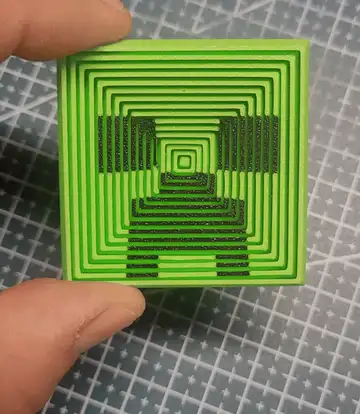 Moving Square Fidget Minecraft Creeper
