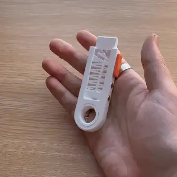 Magnetic Clicking Fidget Toy