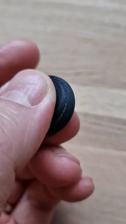 Discrete fidget toy
