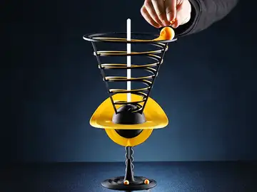 Event Horizon: Black Hole Marble Run