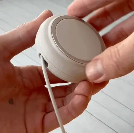 MagSafe Wind Up Travel Charger Case