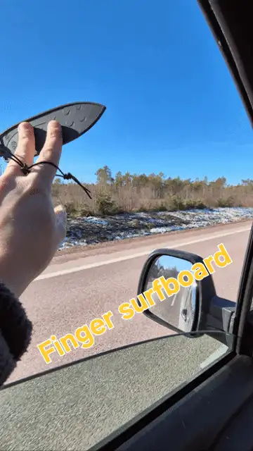 Finger SurfBoard with rotary leach hole