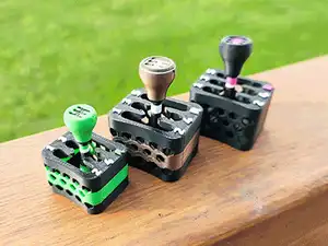 Gear shift fidget