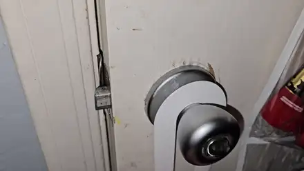 Simple Cat Door Stopper for Air Circulation