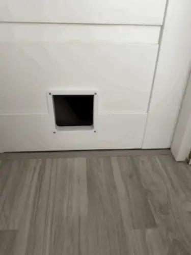 A1 MINI Pet Door + easy-cut tools + spacer 7mm