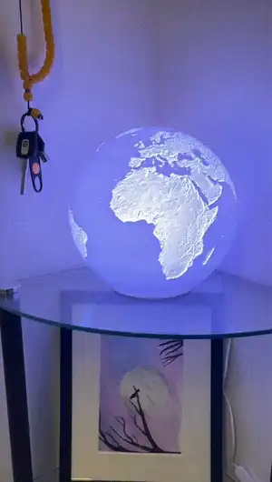 Easy Earth Lamp DIY (Large)