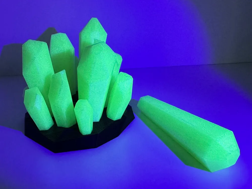 Glow in the Dark Crystals and Removable Rocky Base, photo 3 of 4 - Gaming & Movie Characters, magical