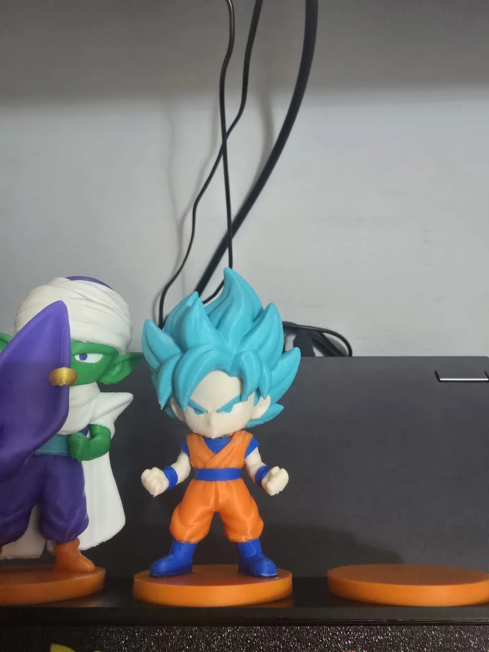Goku Blue coleção Burguer King 10cm colorido, photo 2 of 4 - Goku Blue coleção Burguer King 10cm colorido Figurines & Collectibles